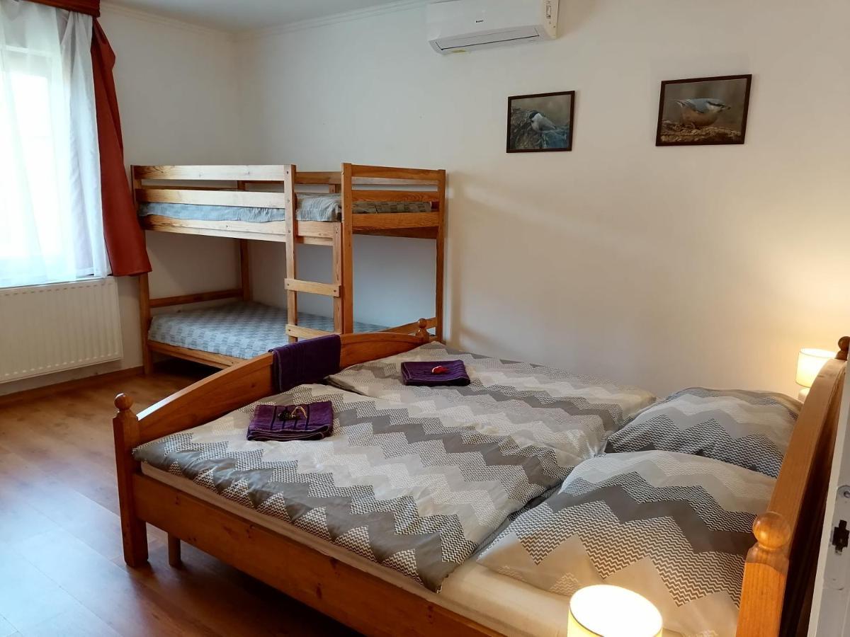8888 Apartmanház Lispeszentadorján Exterior foto