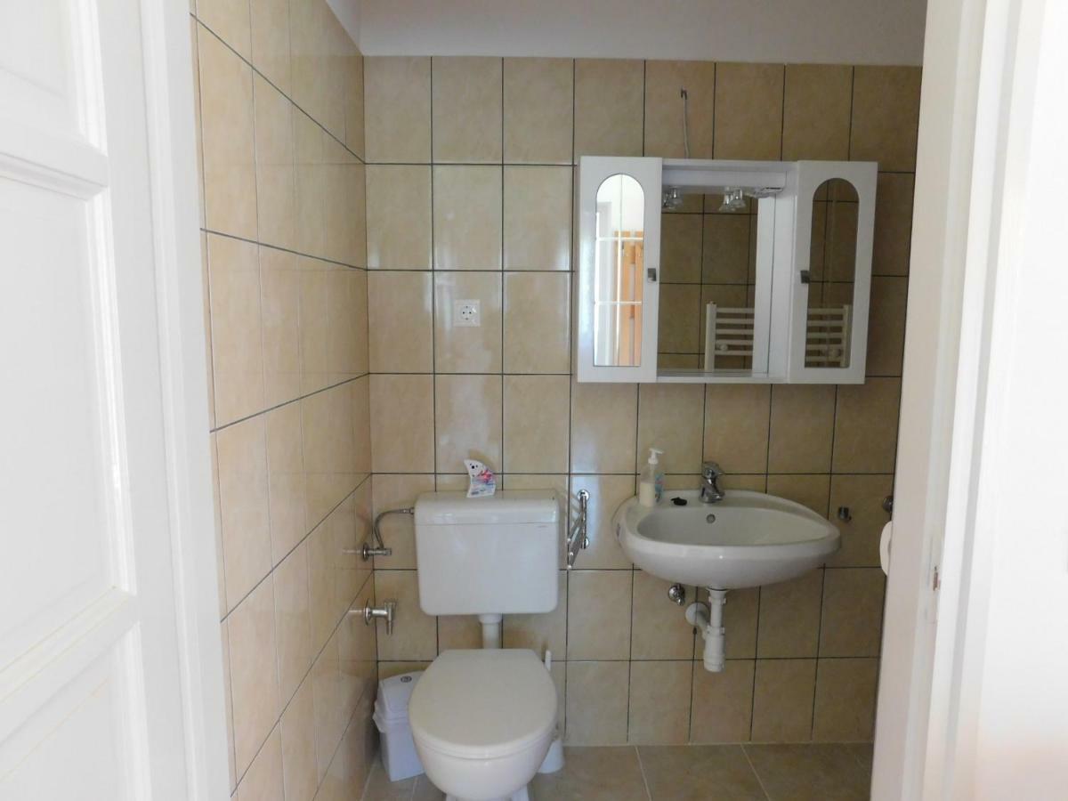 8888 Apartmanház Lispeszentadorján Exterior foto